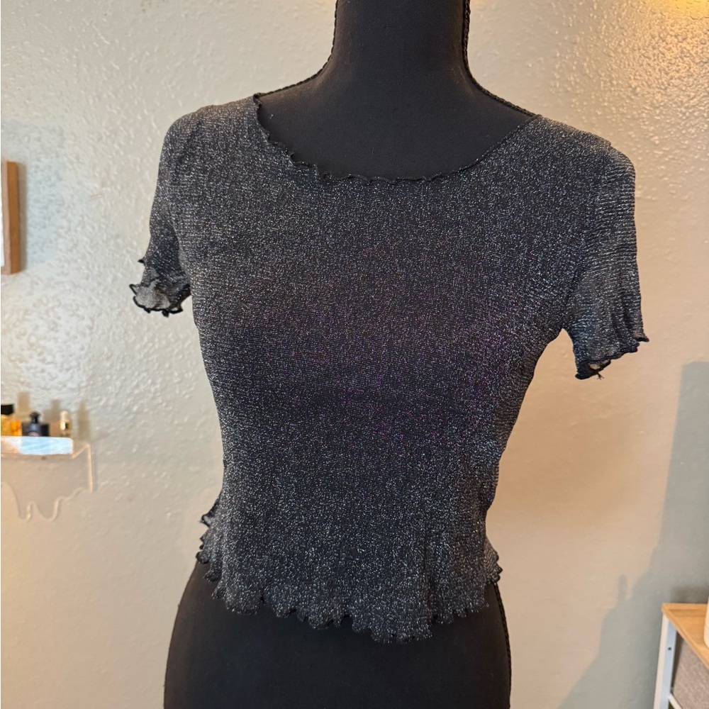 Metallic Black Short Sleeve Crop Top